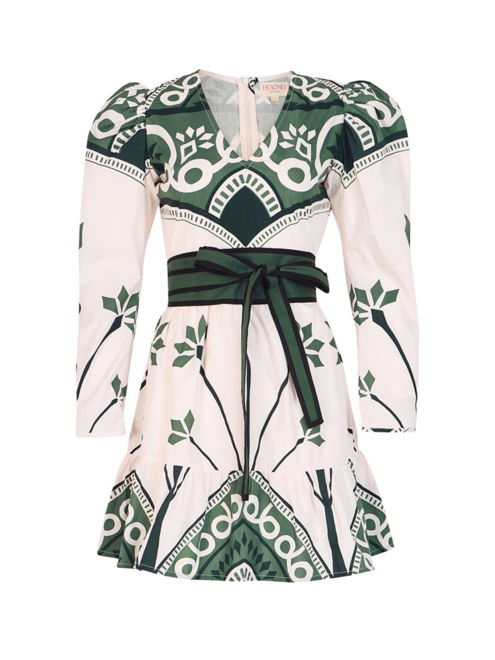NWT BEYOND BY VERA 1198 Heidi Mini Dress in Green Multi